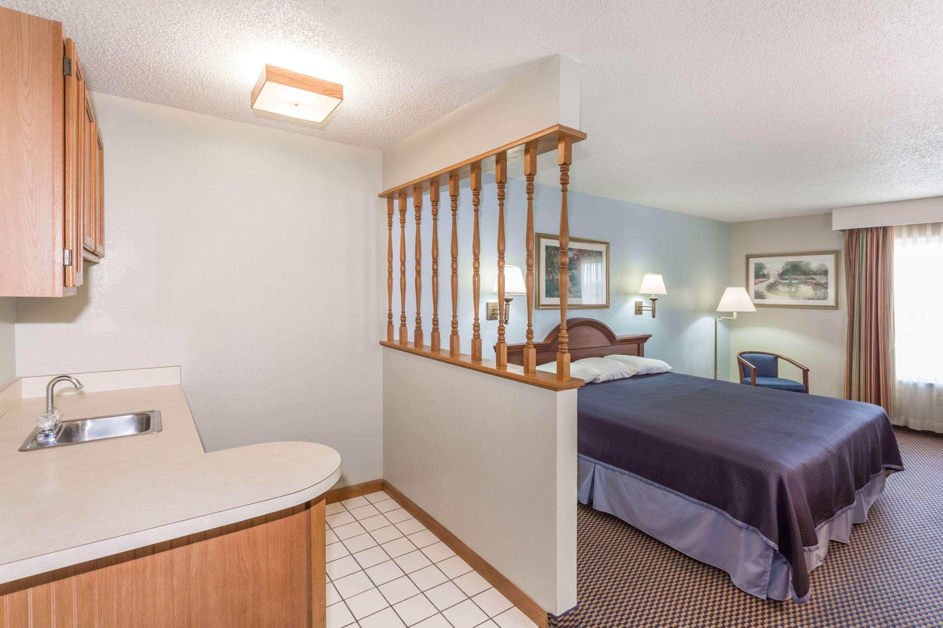 Baymont By Wyndham Lake Park Valdosta I75 Экстерьер фото
