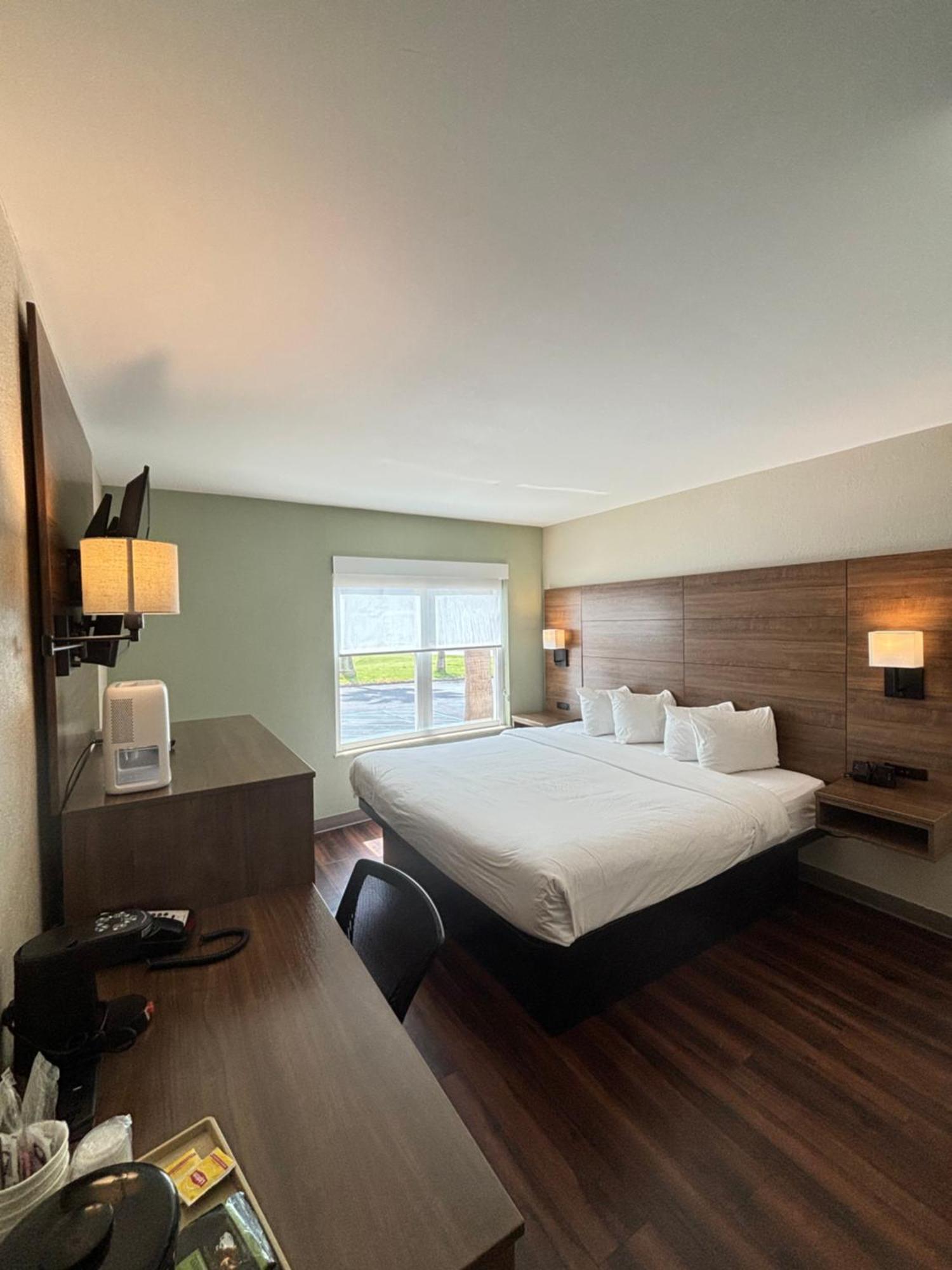Baymont By Wyndham Lake Park Valdosta I75 Экстерьер фото